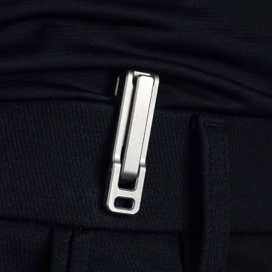 Titanium Clamp Keychain With 5x Lever Force